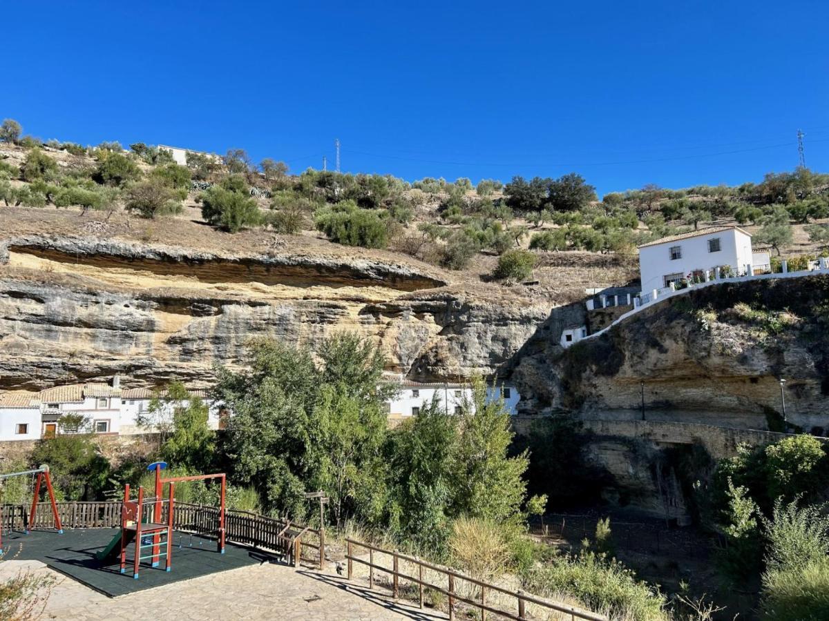 Casa Cueva Sol Y Luna Setenil Setenil De Las Bodegas Exterior photo